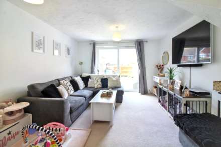 Friarscroft Way, Aylesbury, Image 2