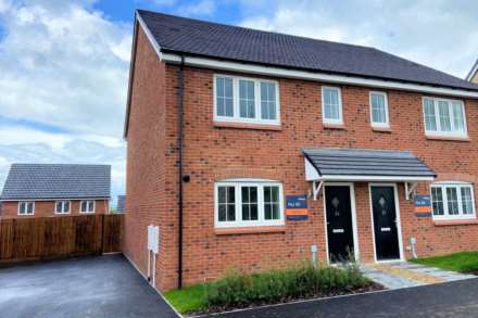 Missenden Crescent, Leighton Buzzard, Image 1