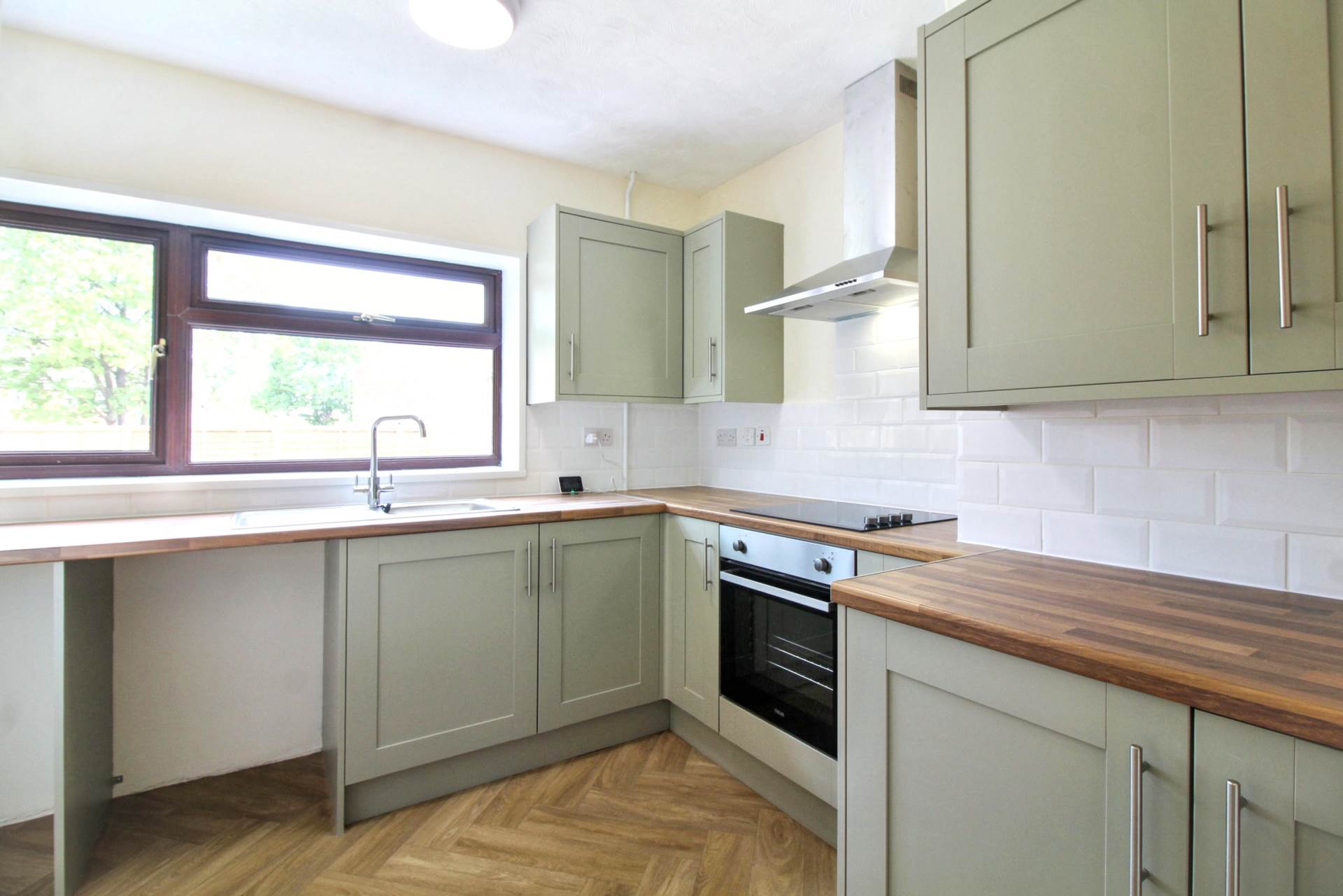Penn Road, Aylesbury, Image 2