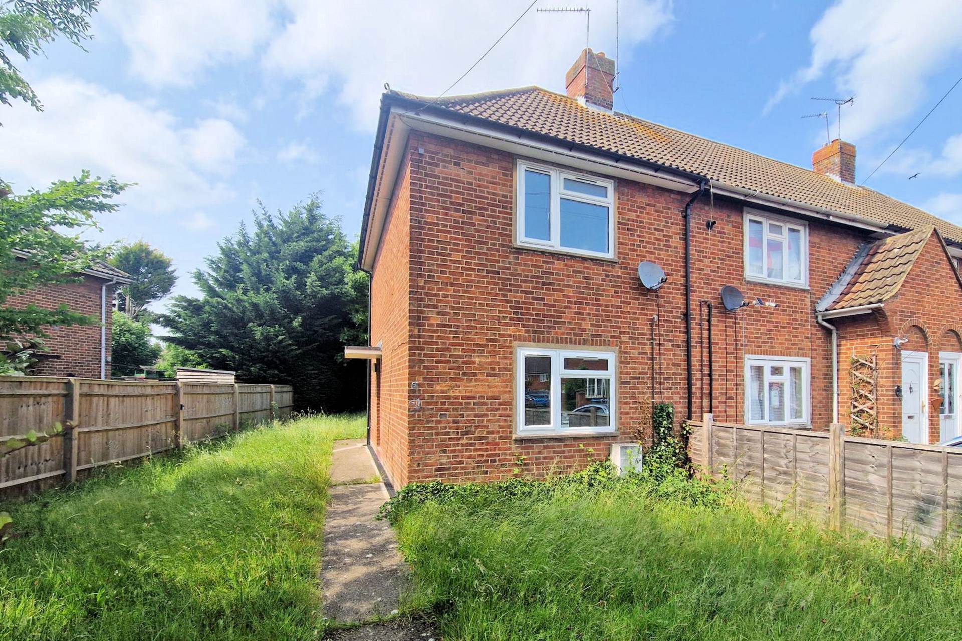 Lee Road, Aylesbury, Image 1