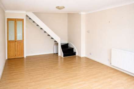 Wallbridge Close, Aylesbury, Image 5