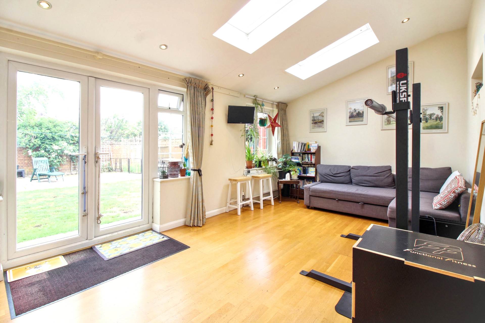 Chalgrove End, Stoke Mandeville, Image 17