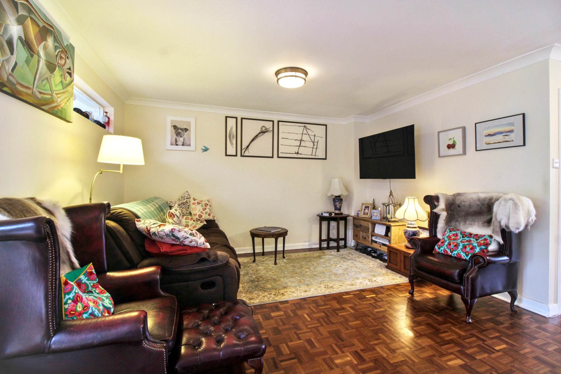 Chalgrove End, Stoke Mandeville, Image 5