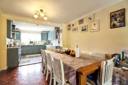 Chalgrove End, Stoke Mandeville, Image 16