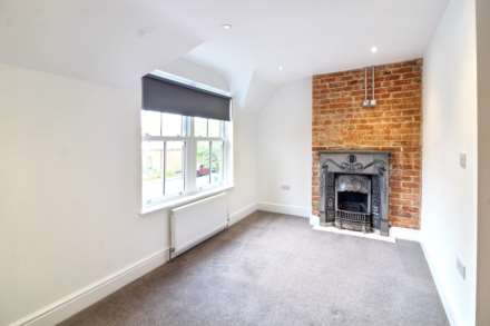 Baker Street, Waddesdon, Image 5