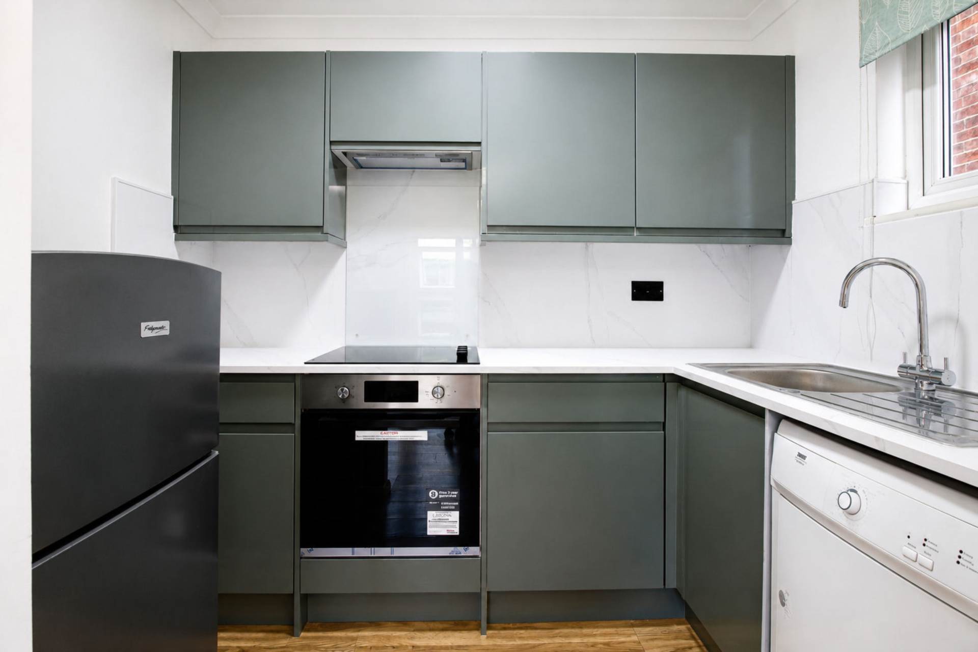 Bowerbank Court, Aylesbury, Image 2