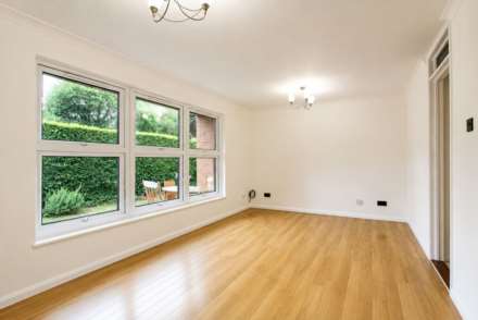 Bowerbank Court, Aylesbury, Image 5