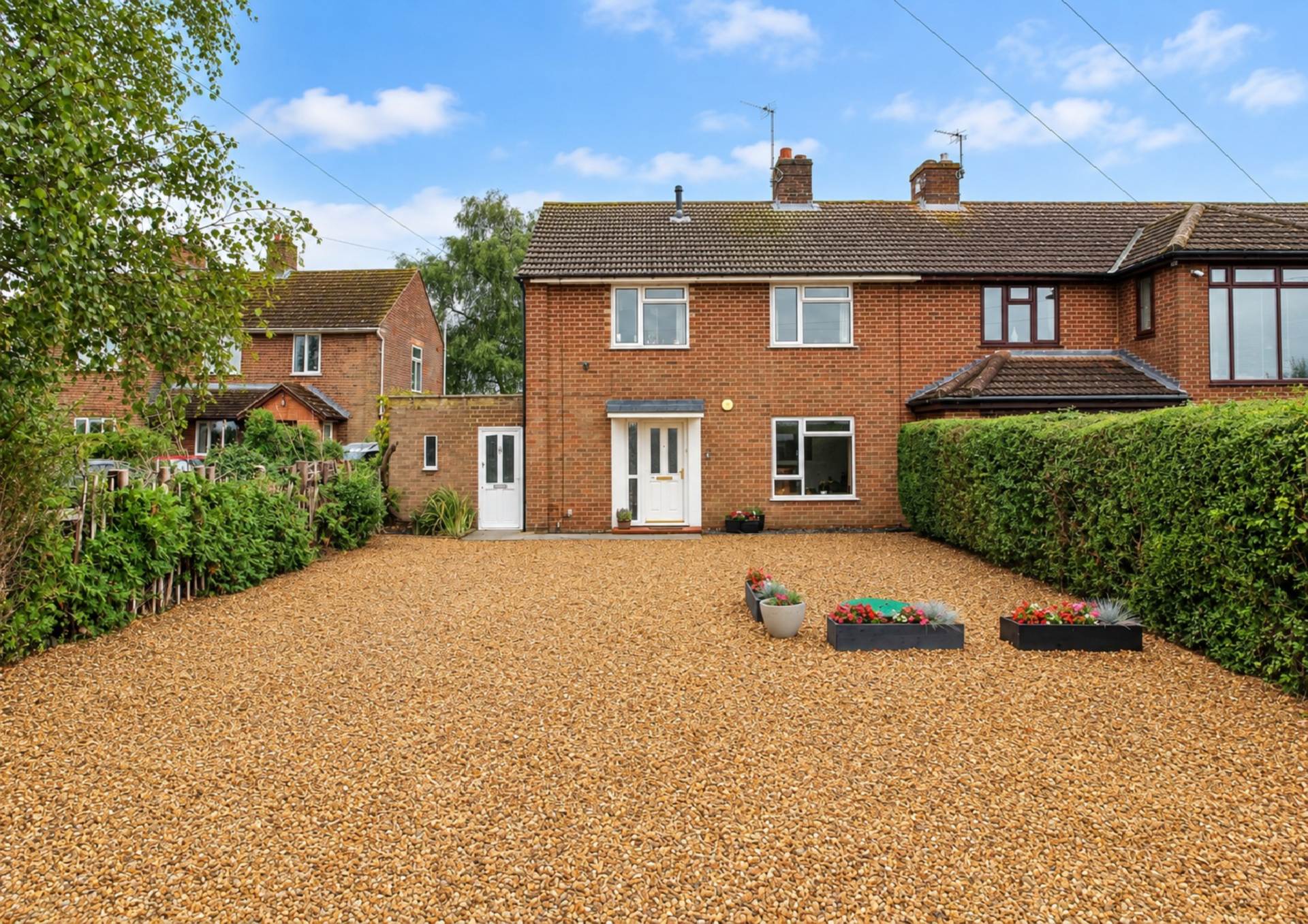 Holywell Cottages, Nash, Image 1