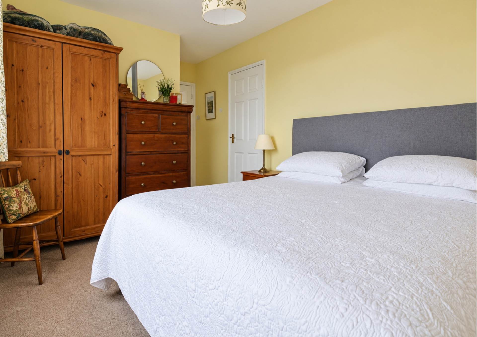 Holywell Cottages, Nash, Image 10