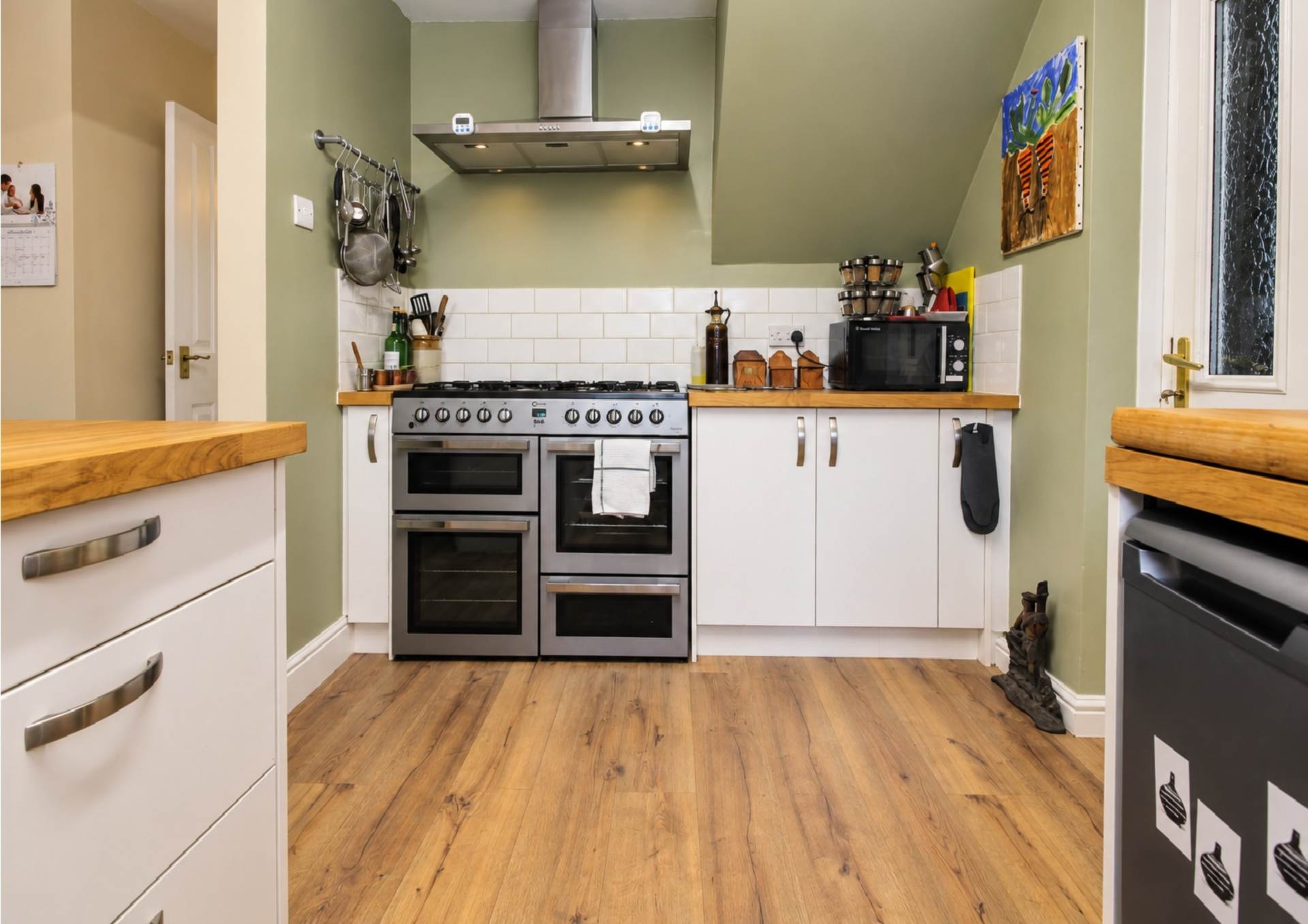 Holywell Cottages, Nash, Image 13