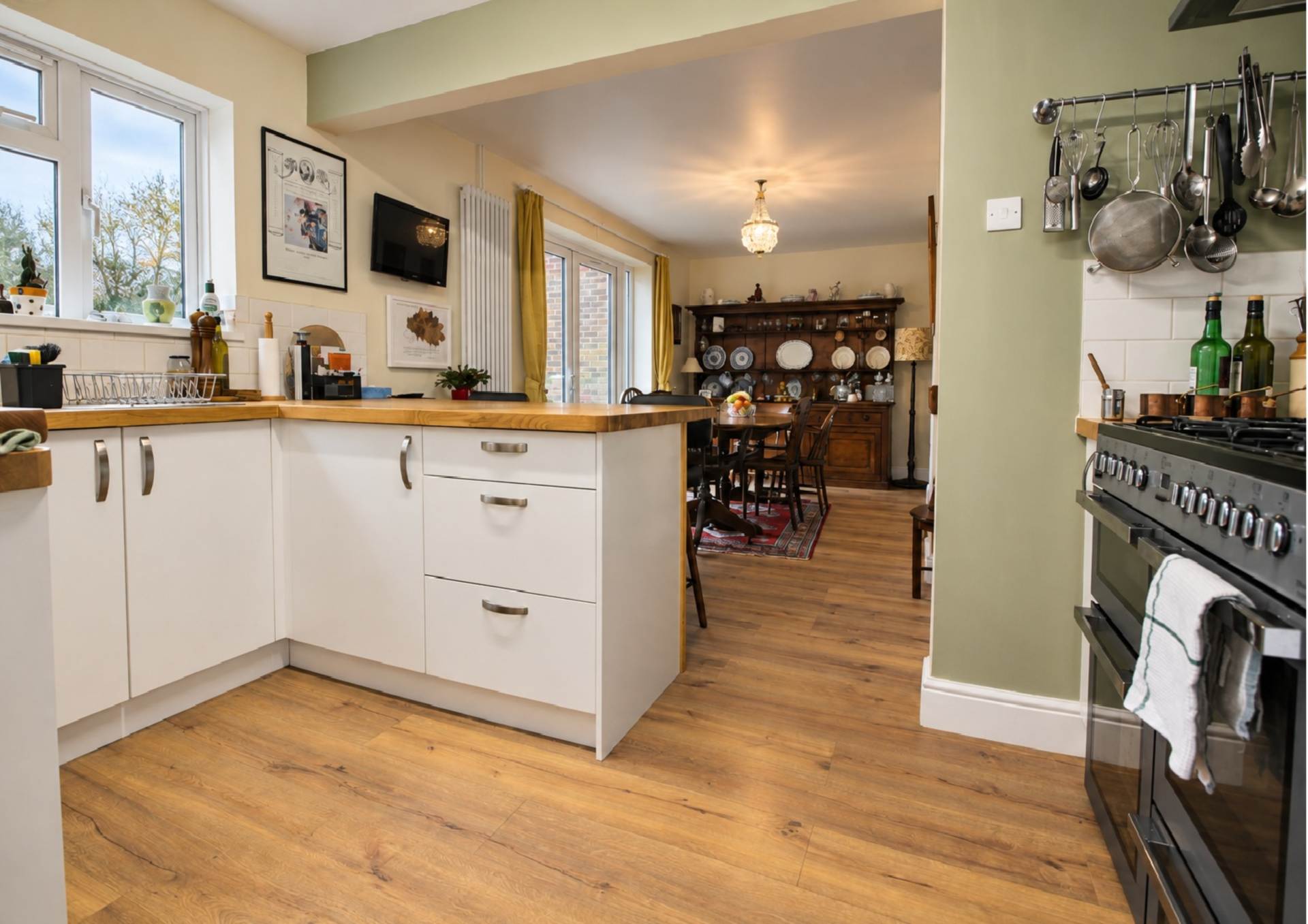 Holywell Cottages, Nash, Image 2