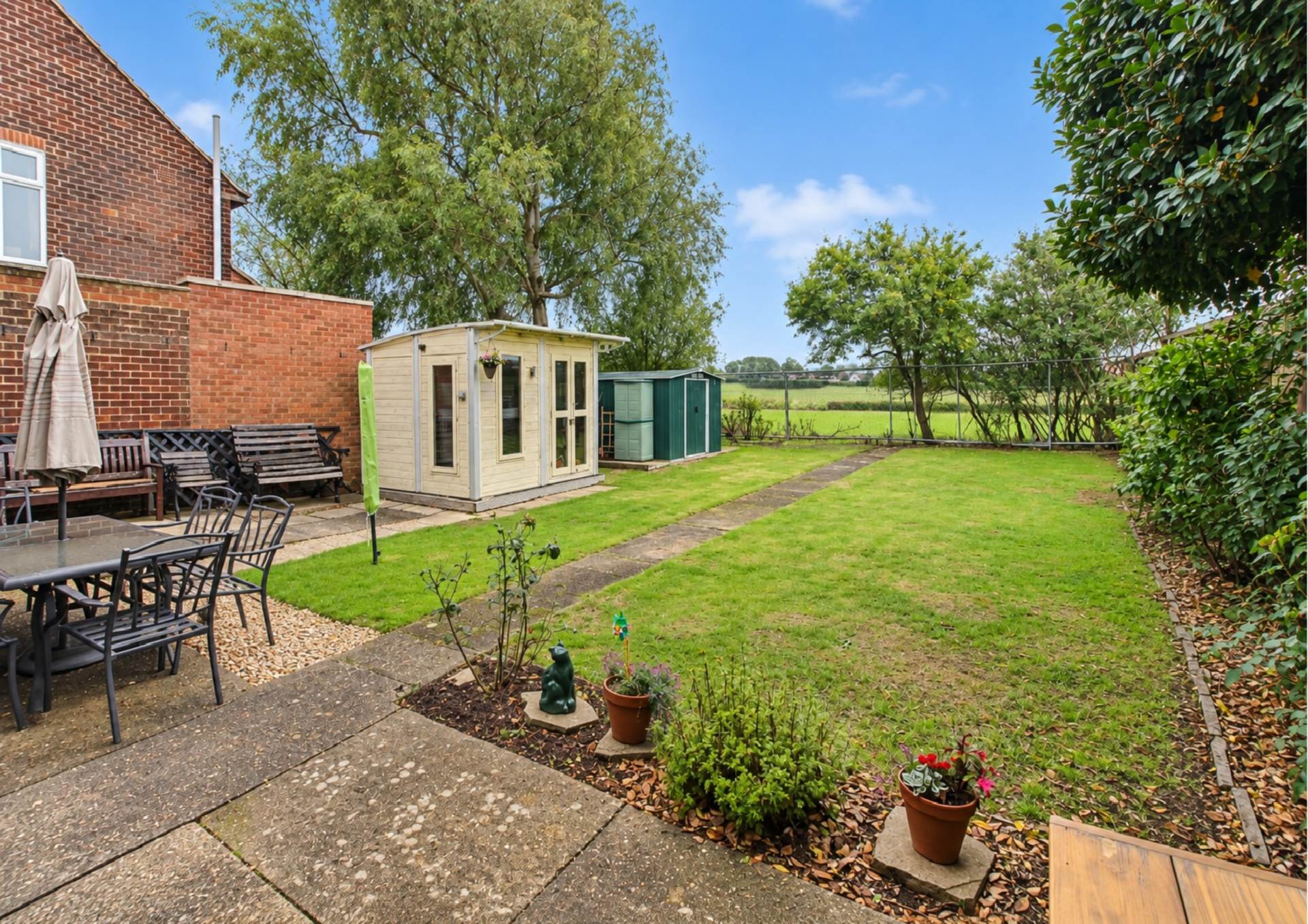 Holywell Cottages, Nash, Image 3