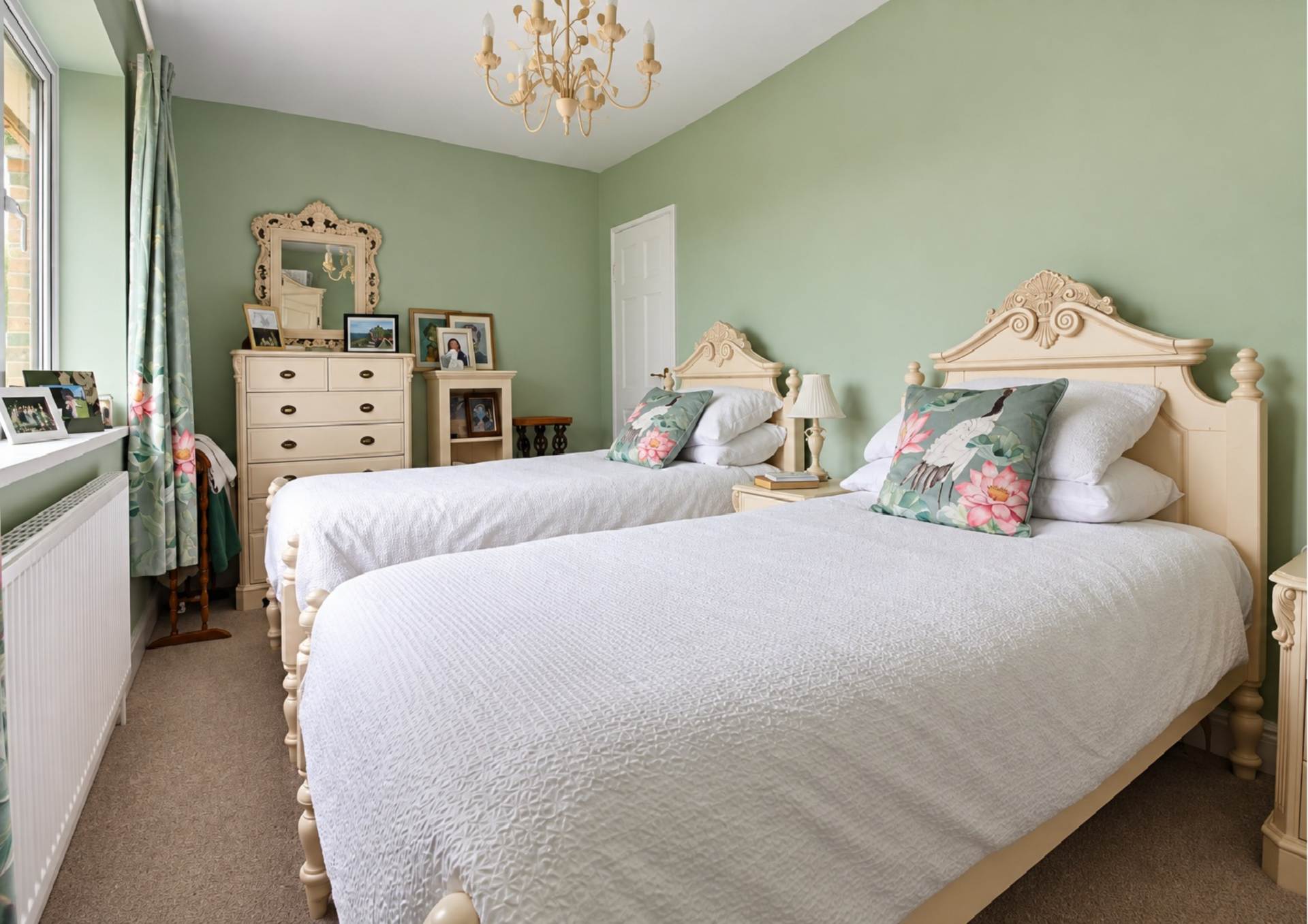 Holywell Cottages, Nash, Image 8