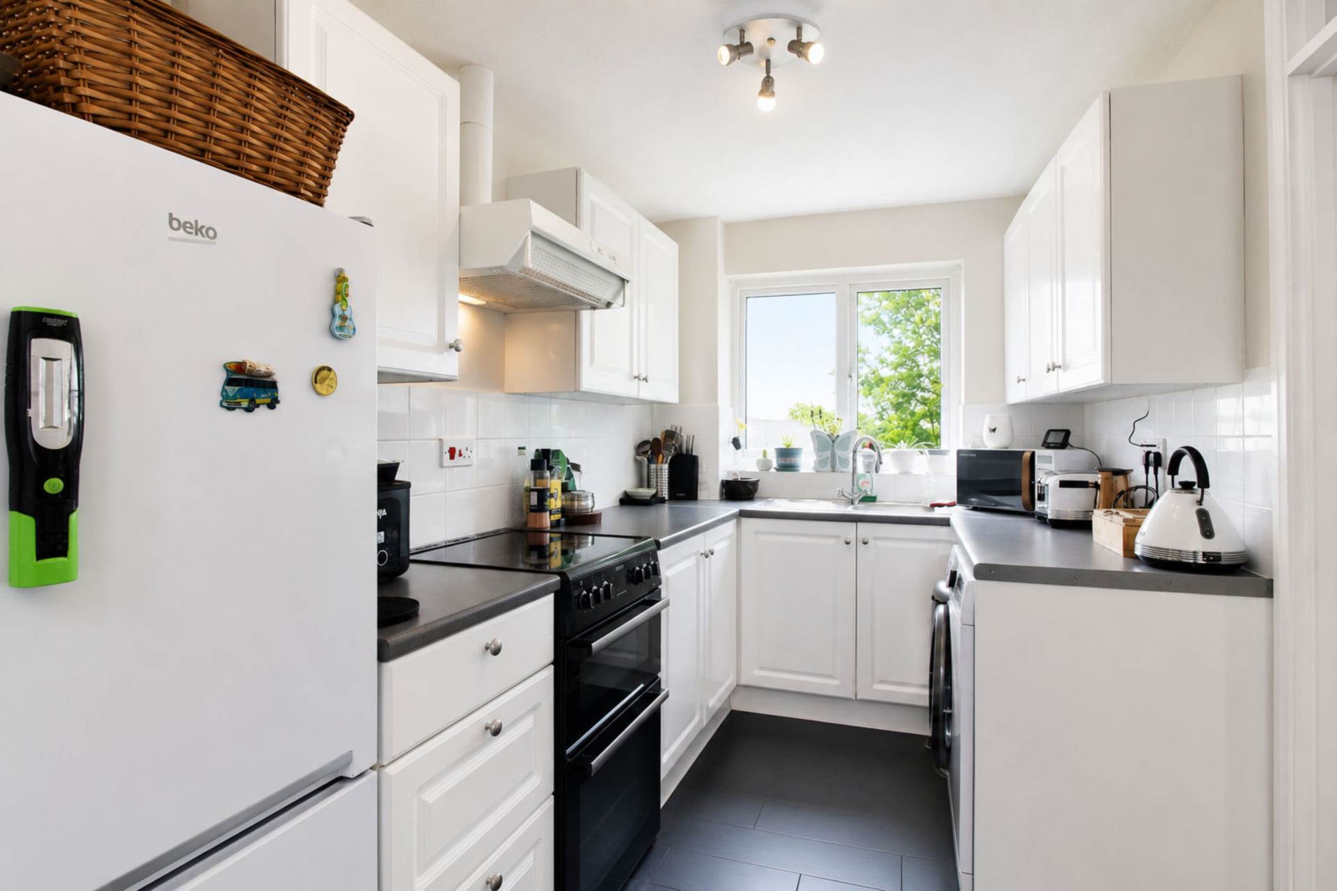 Willow Court, Aylesbury, Image 3
