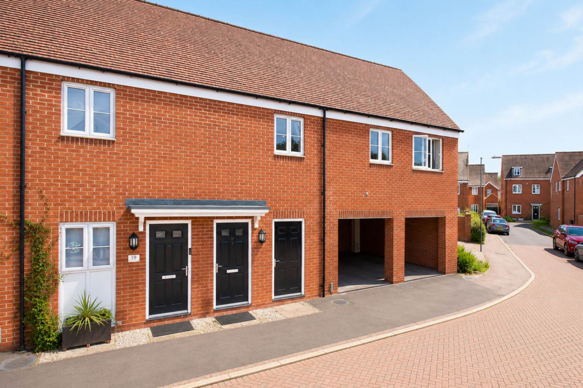 Perrine Close, Aylesbury, Image 11