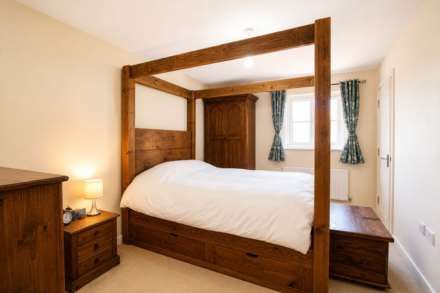 Perrine Close, Aylesbury, Image 7