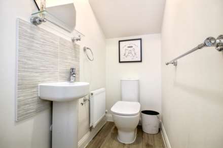 Fitz Hugh Crescent, Milton Keynes, Image 13