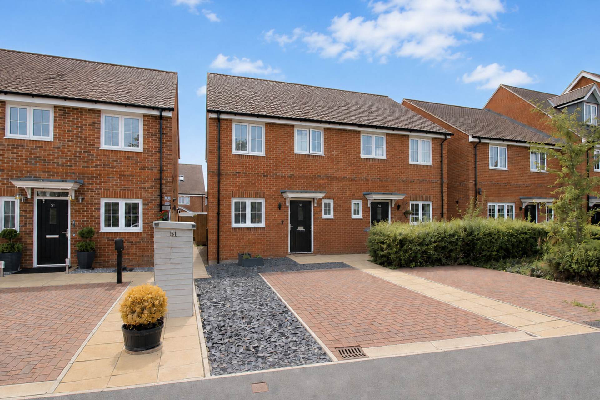Clayfield Road, Aylesbury, Image 1