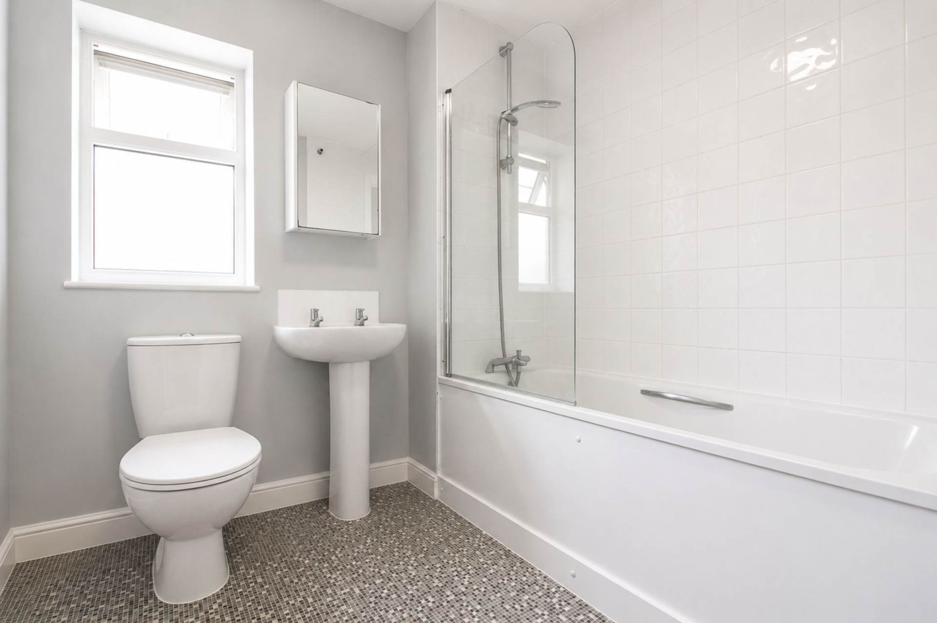 Birmingham Drive, Aylesbury, Image 7