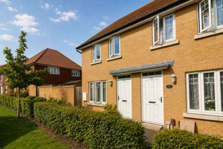 Birmingham Drive, Aylesbury, Image 1