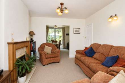Broughton Avenue, Aylesbury, Image 3