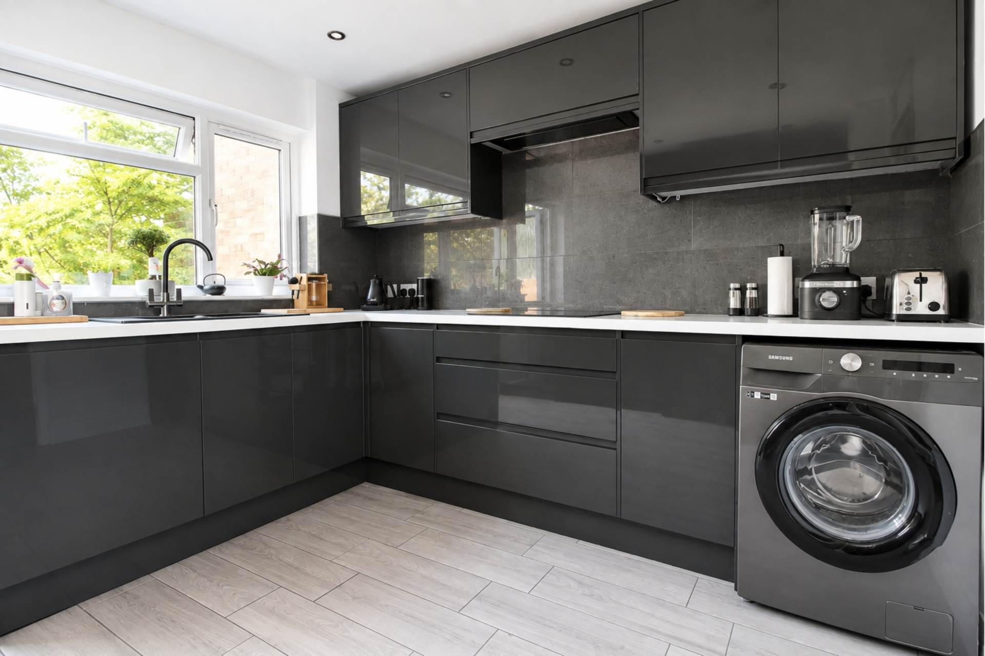 Dryden Close, Aylesbury, Image 3