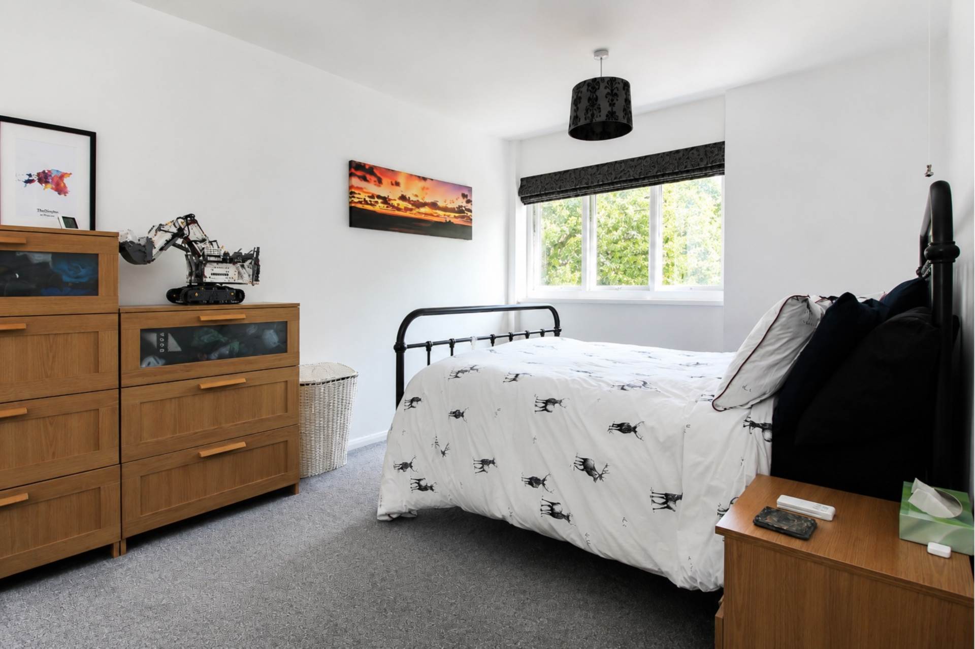 Dryden Close, Aylesbury, Image 8