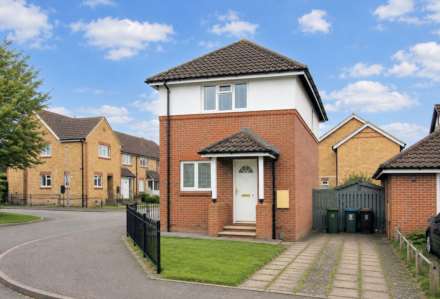 Angus Road, Aylesbury, Image 12