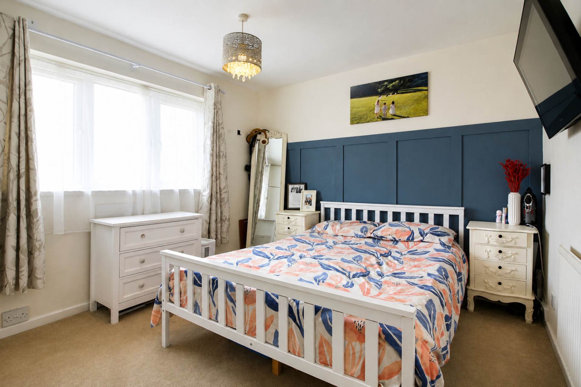 Brompton Crescent, Aylesbury, Image 7