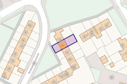 Brompton Crescent, Aylesbury, Image 13