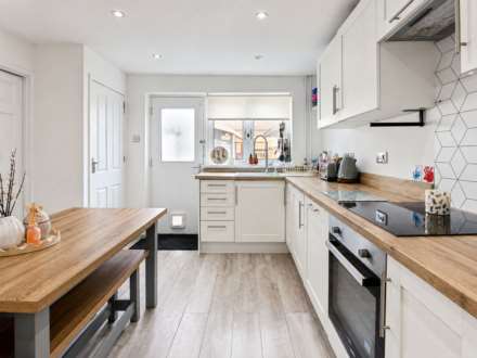 Brompton Crescent, Aylesbury, Image 2