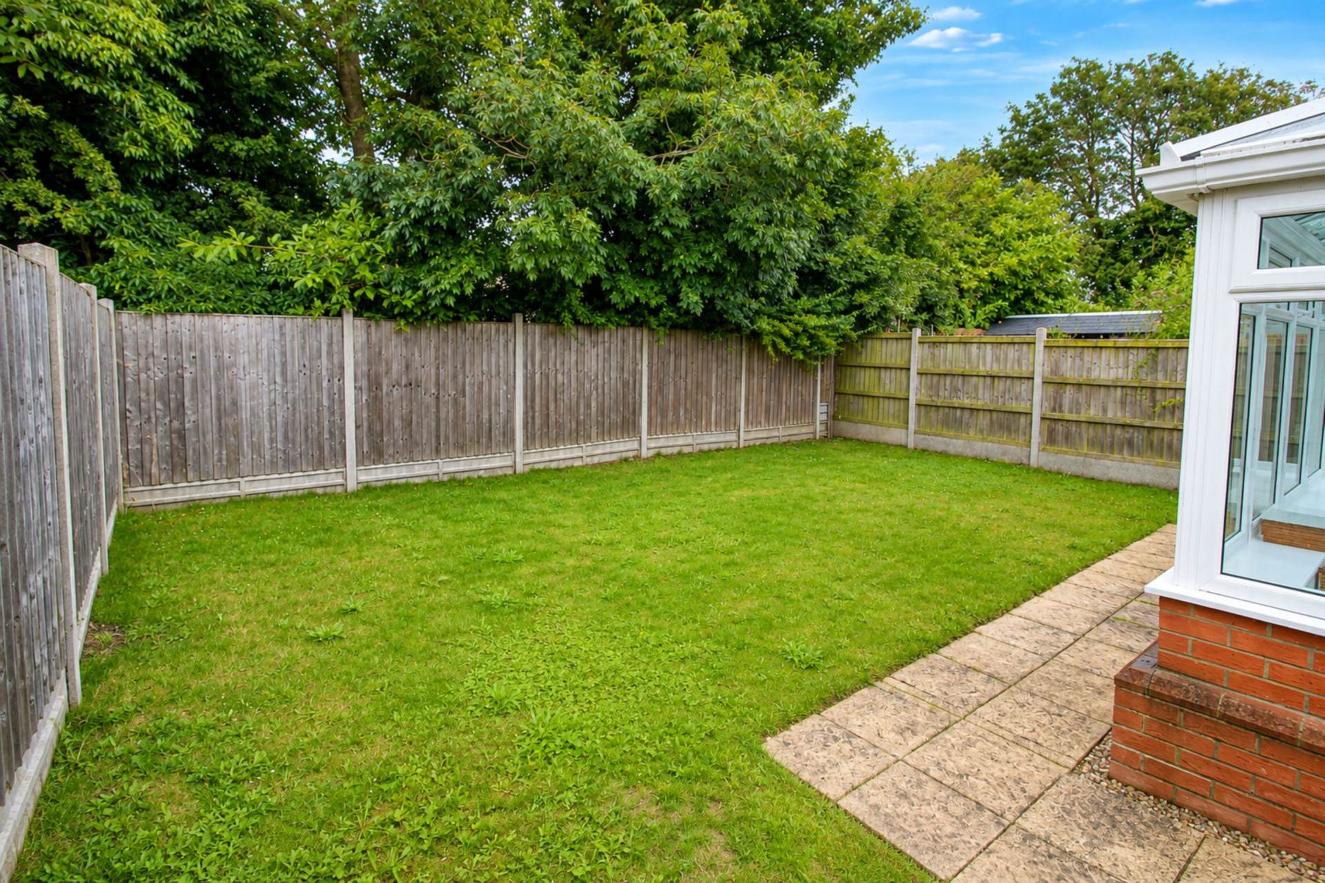 Berry Court, Bradville, Image 4