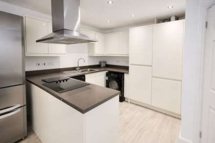 Berry Court, Bradville, Image 7