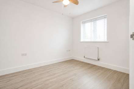Berry Court, Bradville, Image 9