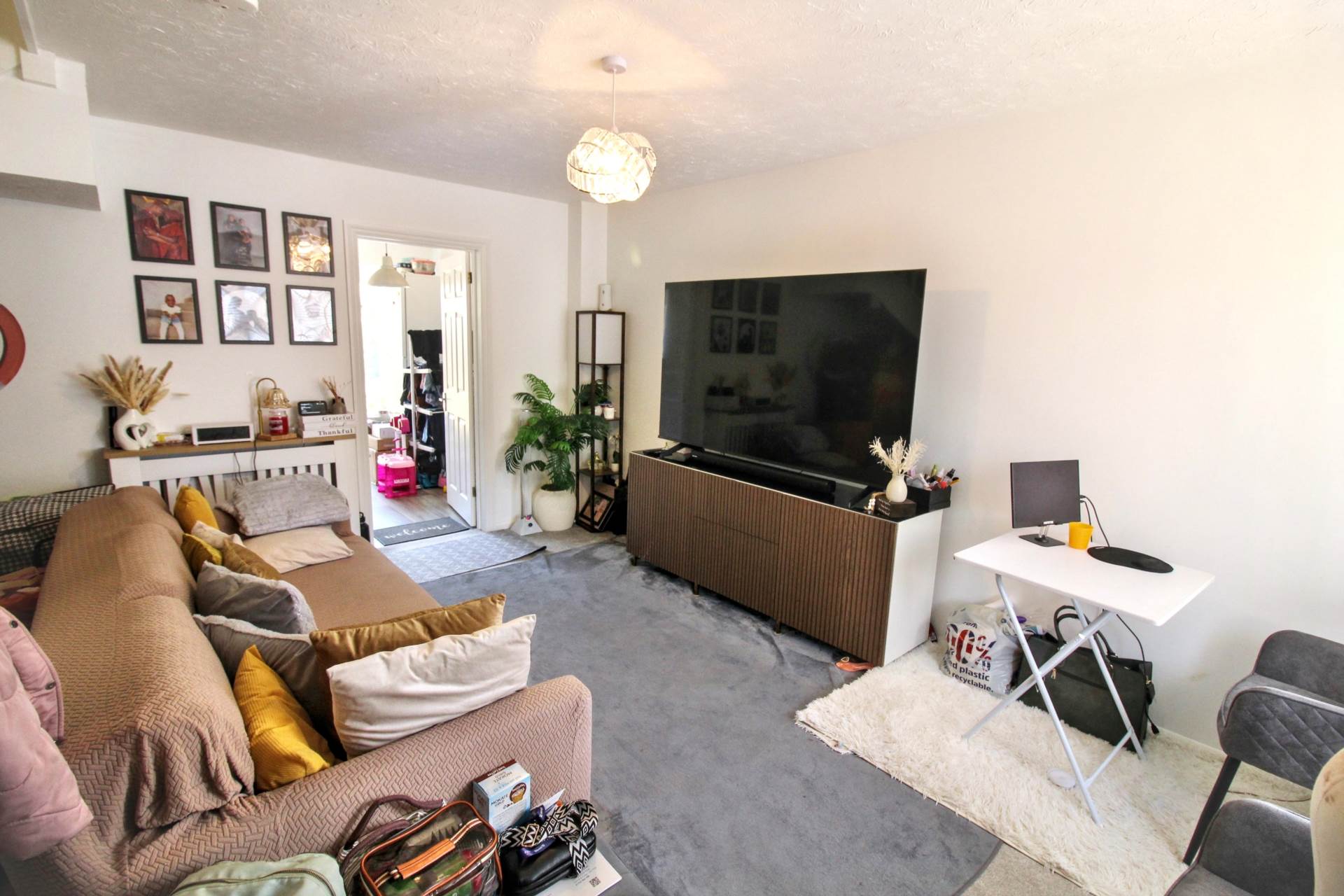 Lark Vale, Aylesbury, Image 2