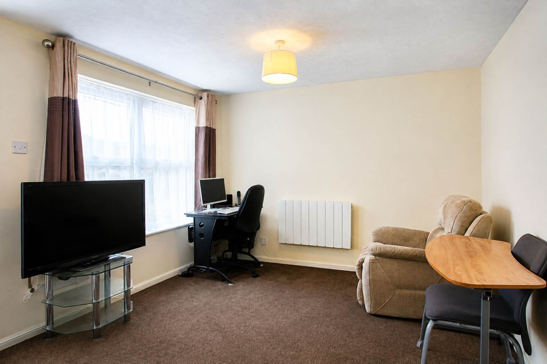 Rake Way, Aylesbury, Image 2
