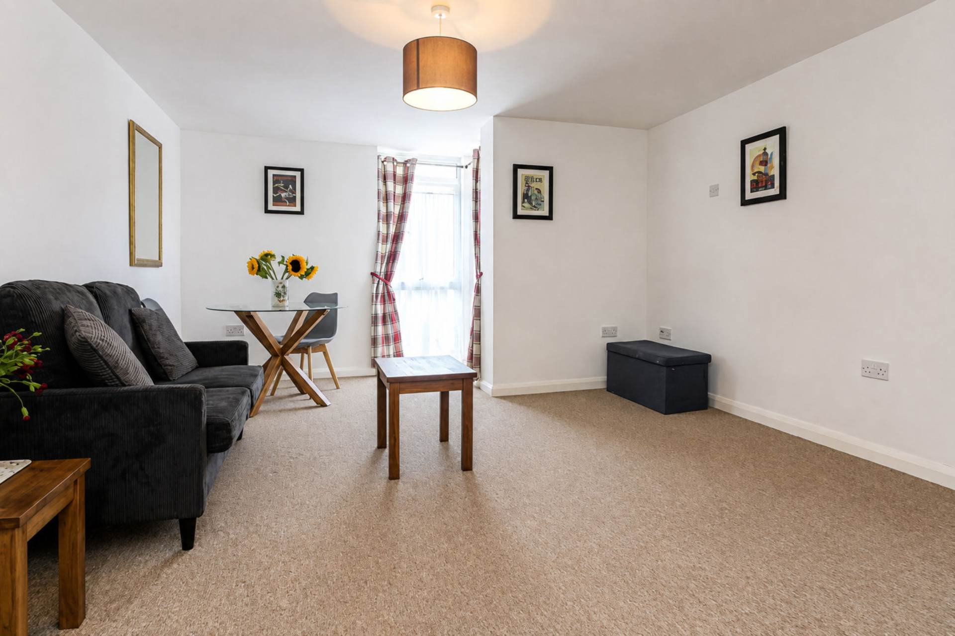 Kerr Place, Aylesbury, Image 5