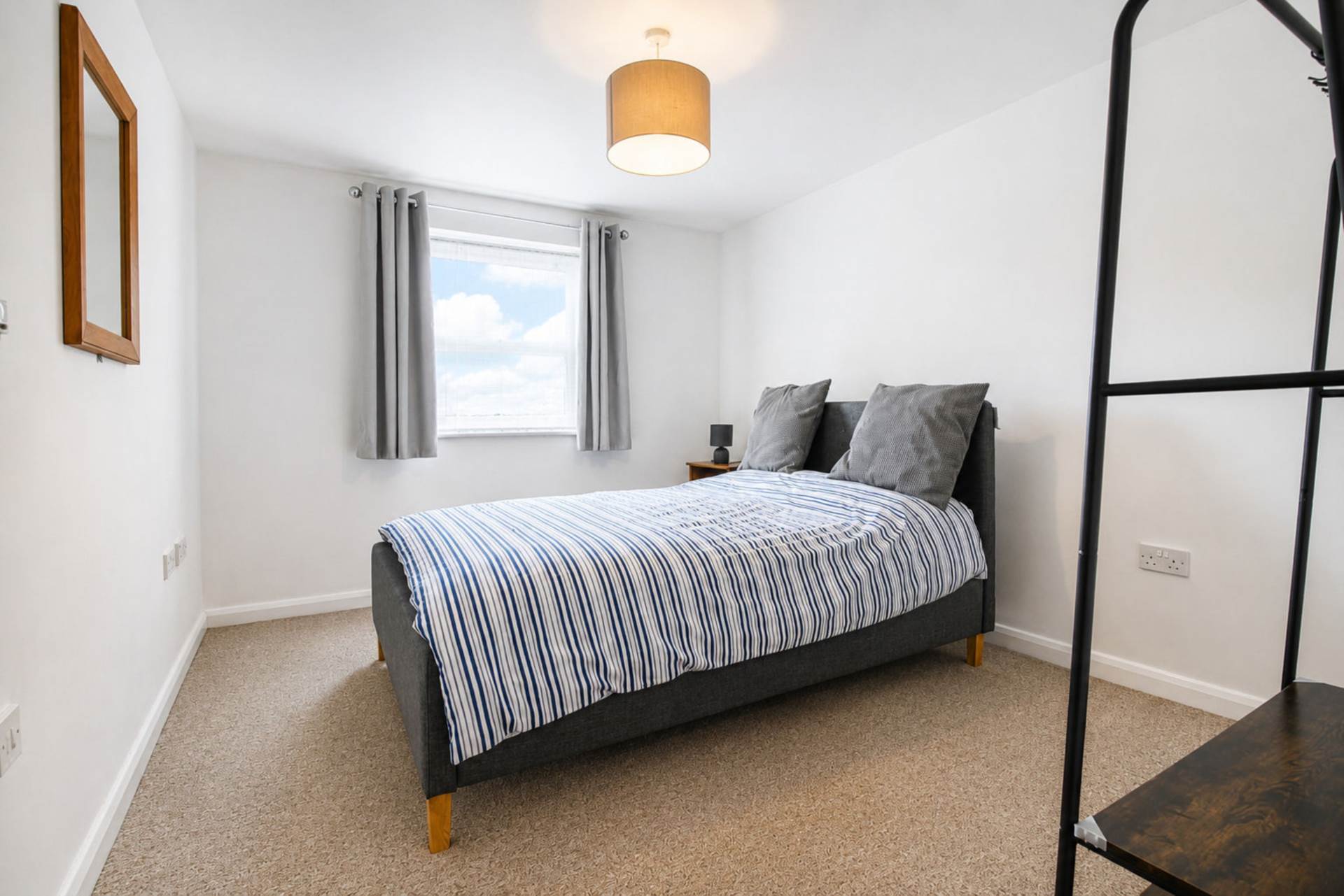 Kerr Place, Aylesbury, Image 6