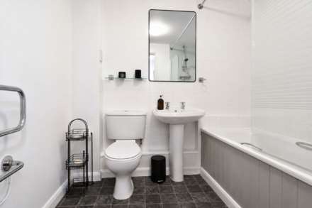 Kerr Place, Aylesbury, Image 7