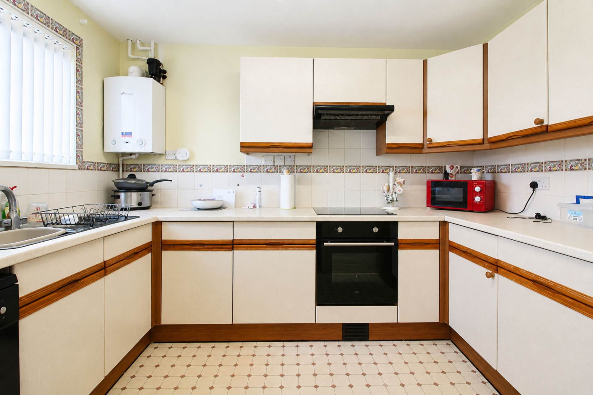 Thackeray End, Aylesbury, Image 3