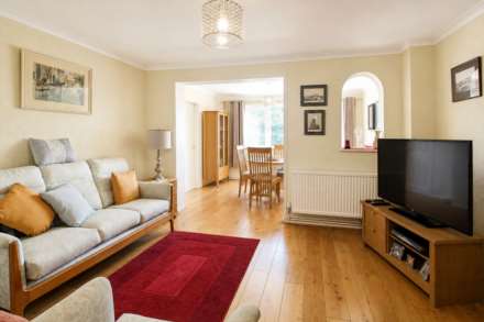 Thackeray End, Aylesbury, Image 2