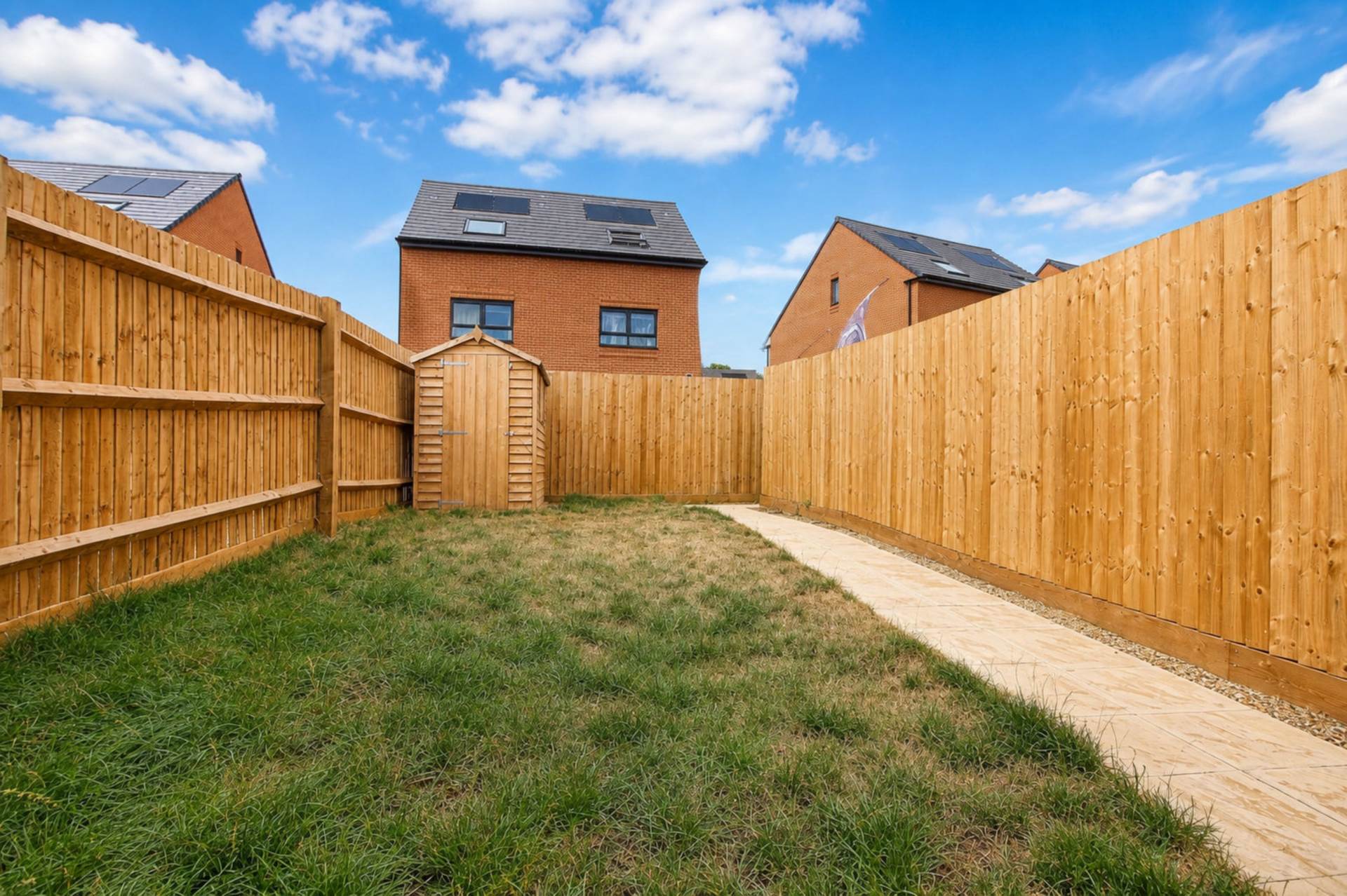 Faraday Green, Leighton Buzzard, Image 4