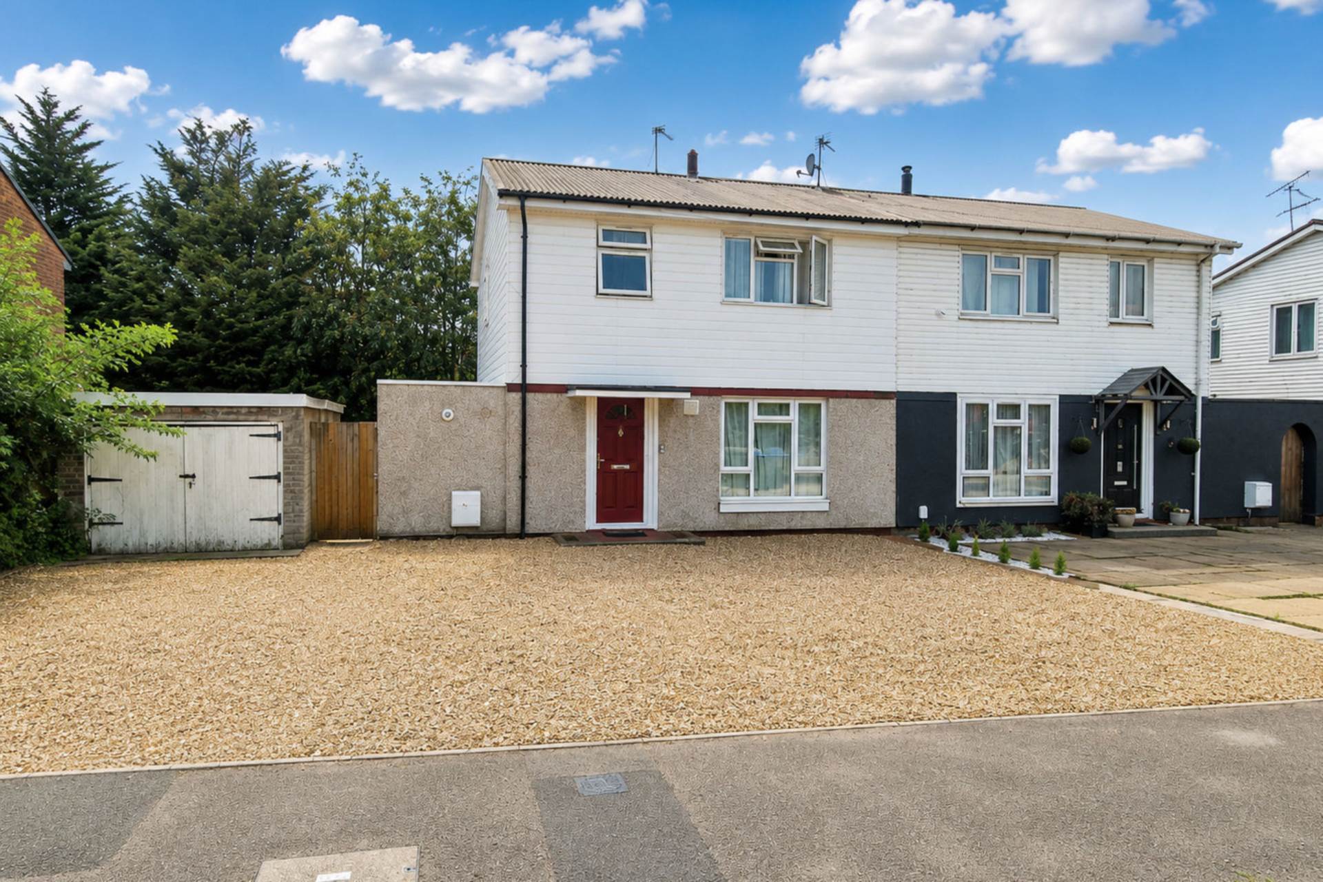 Chalgrove Walk, Aylesbury, Image 1