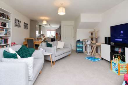 Kirkeby Close, Aylesbury, Image 2