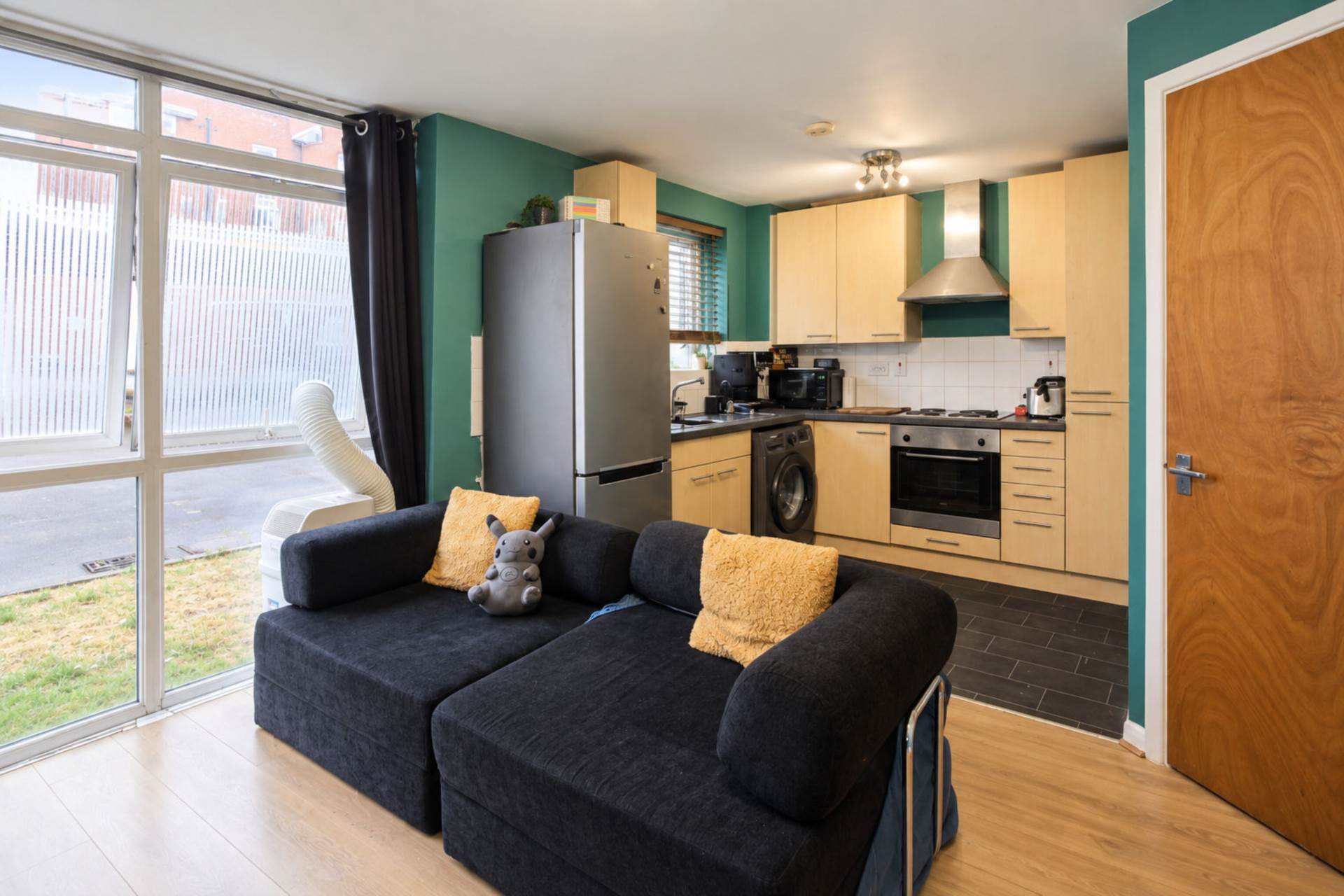 Kerr Place, Aylesbury, Image 5