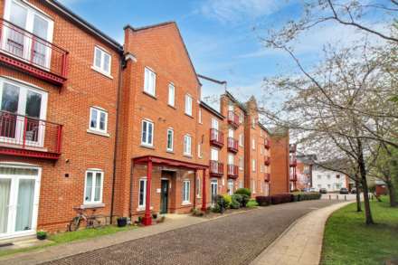 Barnshaw House, Aylesbury, Image 8
