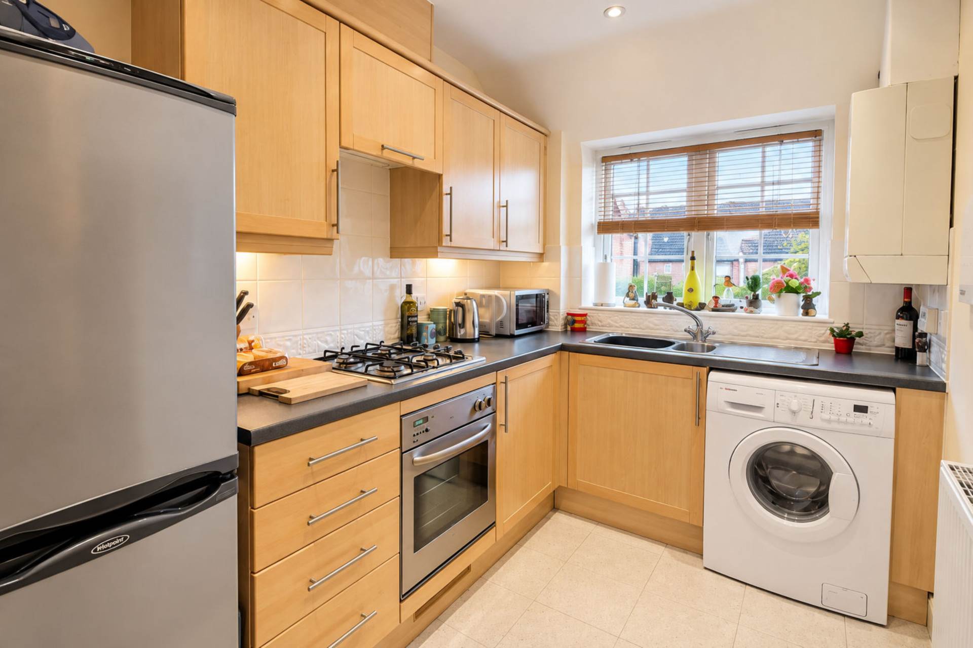 Fountain Court, Aylesbury, Image 3
