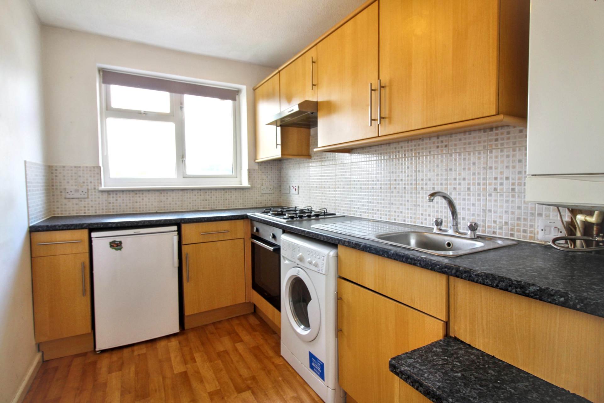 Rose Avenue, Aylesbury, Image 2