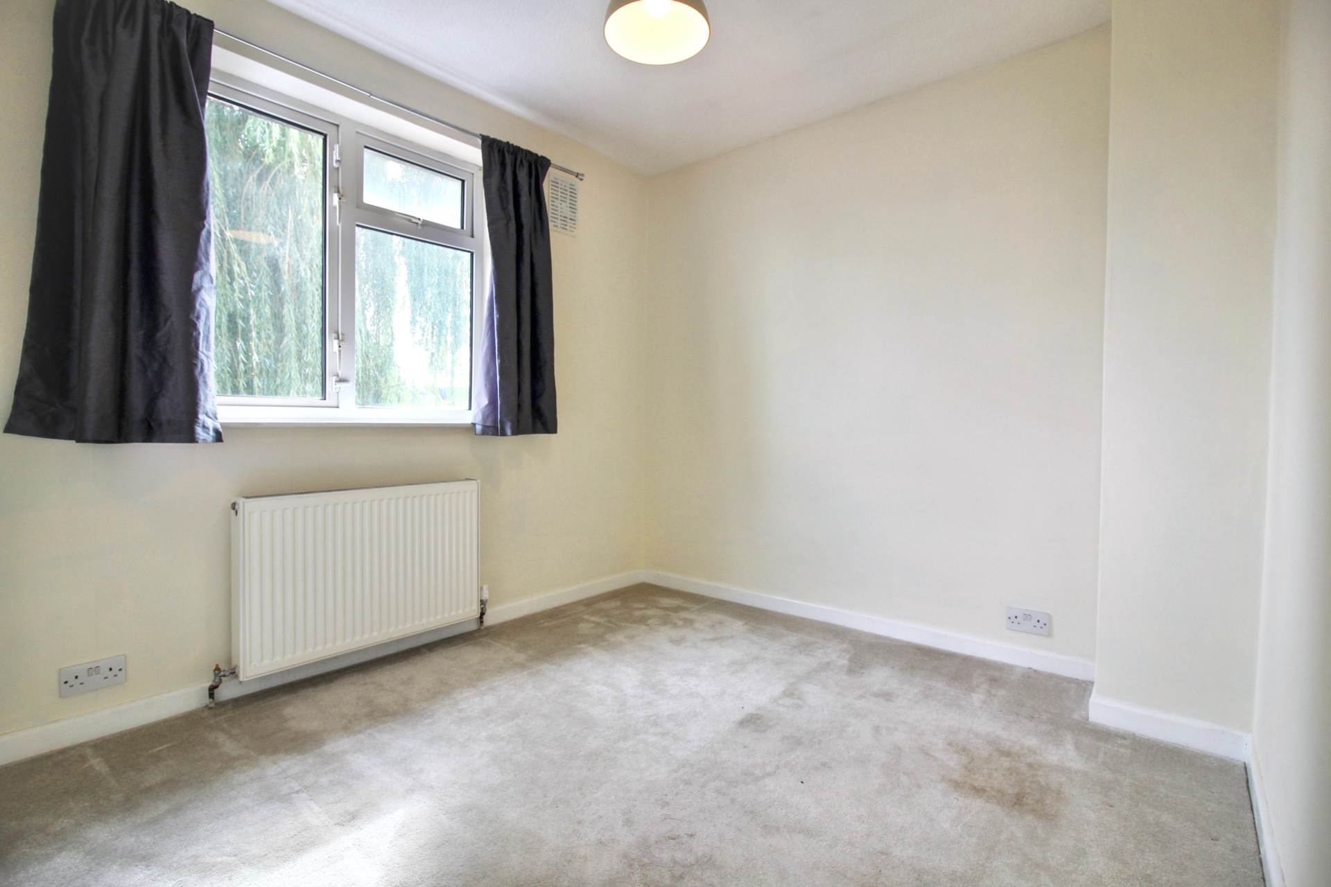 Rose Avenue, Aylesbury, Image 4
