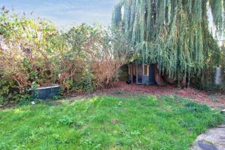 Rose Avenue, Aylesbury, Image 3